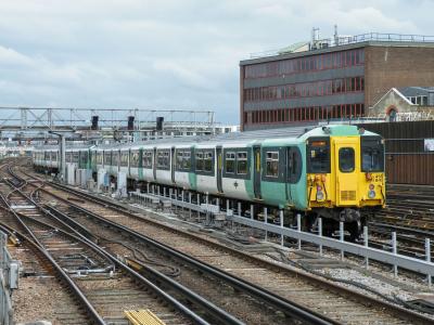455843 at London Bridge. &copy; llamafish