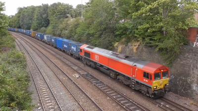 66104 at Bristol Dr Days Junction. &copy; JM-Freightliner