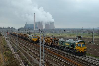 66516,66510 at Rugeley. &copy; trainlogger