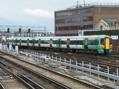 377124 at London Bridge. &copy; llamafish