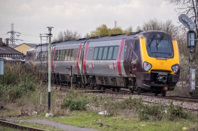 220008 at Didcot Parkway. &copy; Shotts