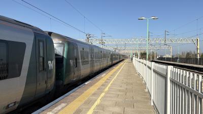 350118 at Cheddington. &copy; Luivery