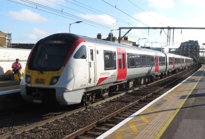 720556 at Bethnal Green. &copy; Geoff