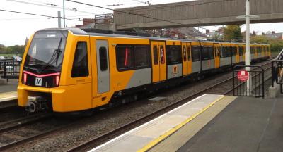 555006 at West Jesmond (Tyne & Wear Metro). &copy; Geoff
