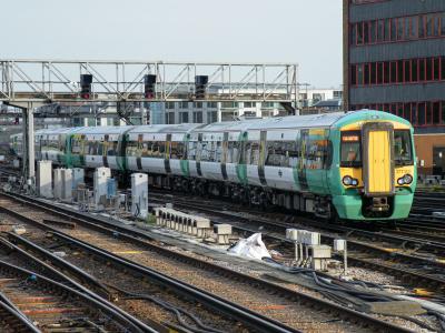 377203 at London Bridge. &copy; llamafish