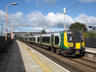 350266 at Bescot Stadium. &copy; Gary37401