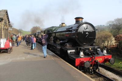 Keighley & Worth Valley Railway - Oakworth photo