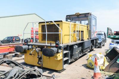 CD40 4618-7 at Wishaw - Railway Support Services. &copy; llamafish
