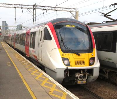 720137 at Bethnal Green. &copy; Geoff