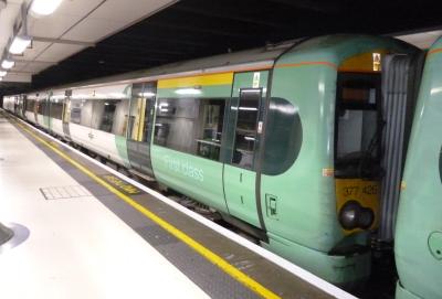 377426 at London Victoria. &copy; BigKev