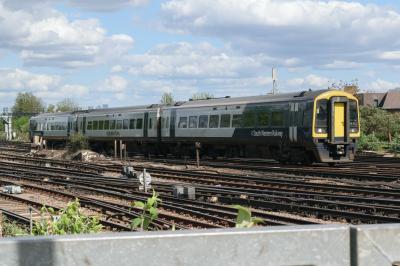 159012 at Clapham Junction. &copy; llamafish
