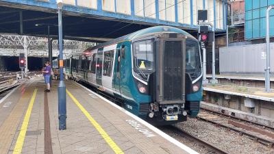 Birmingham New Street photo