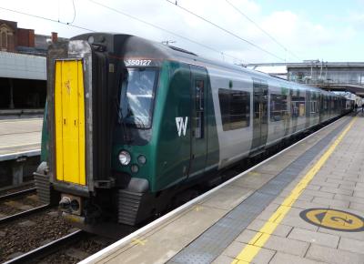 350127 at Stafford. &copy; BigKev