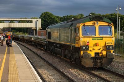 66558 at Peterborough. &copy; South Coast Trainspotter