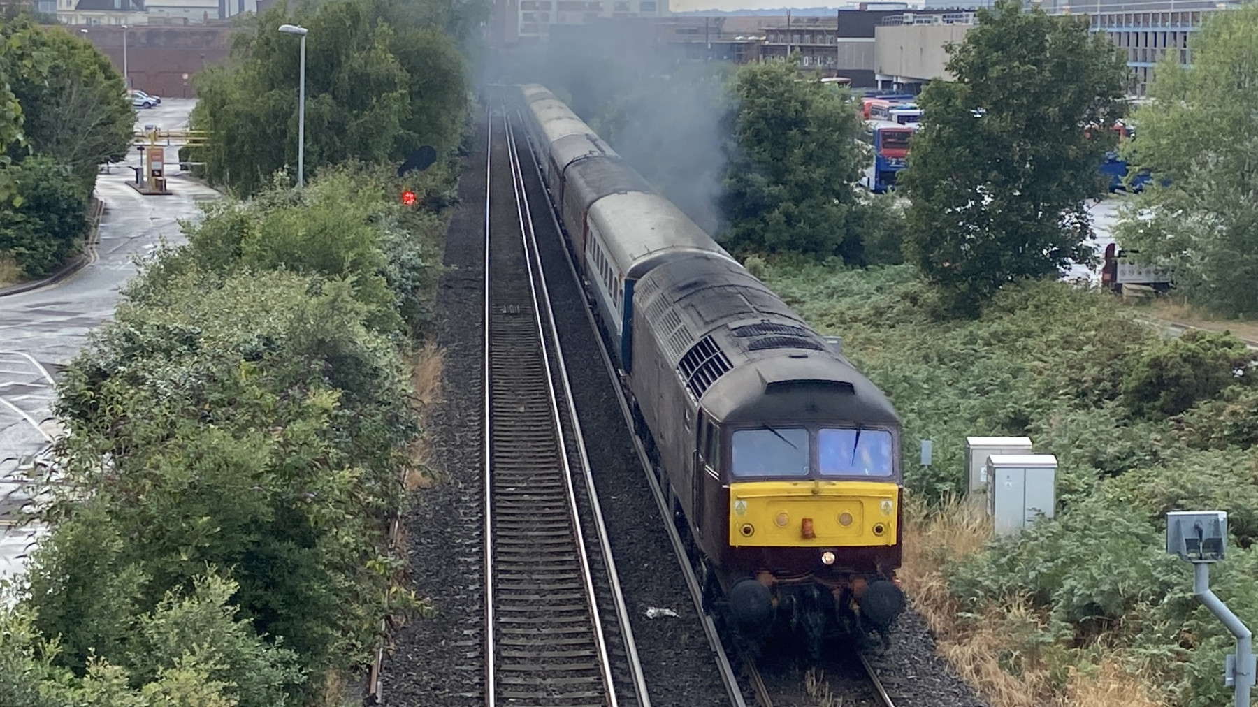 Photo of 47812 at Poole Seldown Bridge — trainlogger