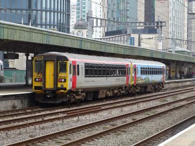 153353,153528 at Cardiff Central. &copy; Western Campaigner