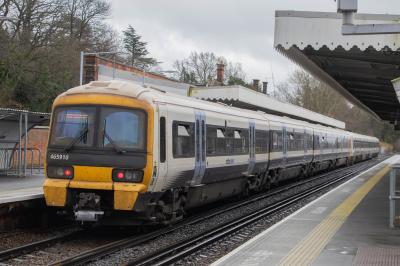465910 at Chislehurst. &copy; Zain