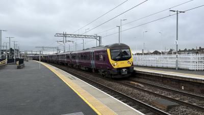 360110 at Wellingborough. &copy; Luivery
