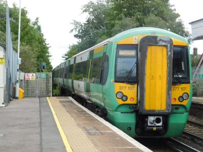 377107 at Emsworth. &copy; Trainman5862