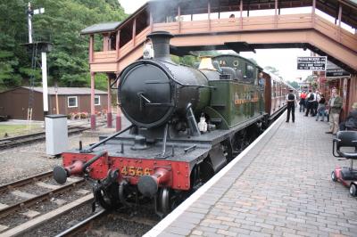 4566 steam at Severn Valley Railway. &copy; linuxyeti
