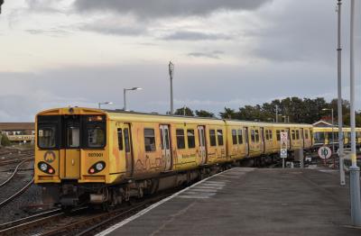 507001 at Southport. &copy; Brodie