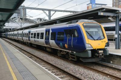 331003 at Leeds. &copy; llamafish