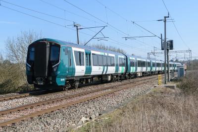 730203 at Kingsthorpe. &copy; llamafish