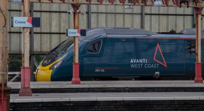 390125 at Crewe. &copy; Harry Bennellick