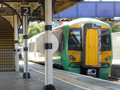 377111 at Fratton. &copy; Trainman5862