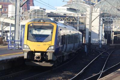 331106 at Manchester Piccadilly. &copy; ConnorsRailPhotography