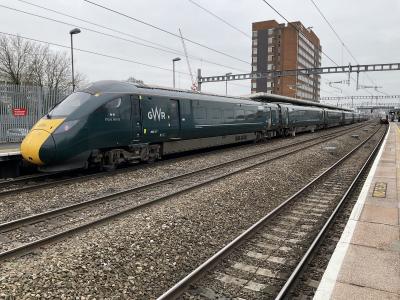 800317 at Swindon. &copy; Pistolpete008