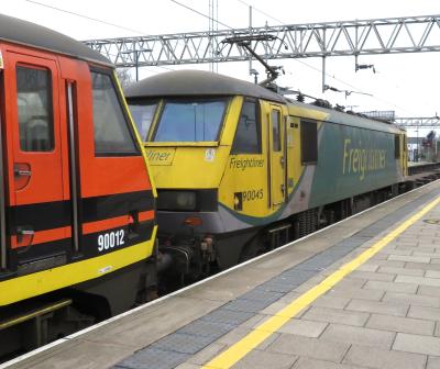 90045 at Stafford. &copy; Geoff