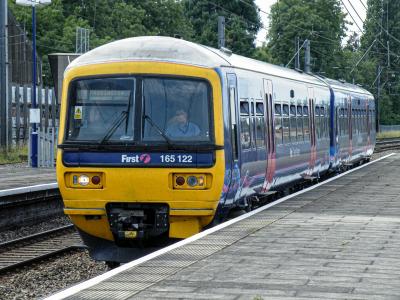 165122 at Acton Main Line. &copy; llamafish