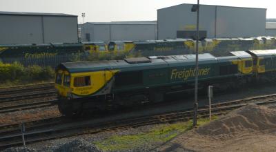 photo of 66528 at Leeds Vehicle Maintenance Facility (Leeds Midland Road)