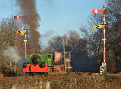 WB2572 steam at South Devon Railway - Bishops Bridge Loop. &copy; AJax