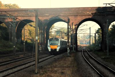 700130 at New Southgate. &copy; stevexos