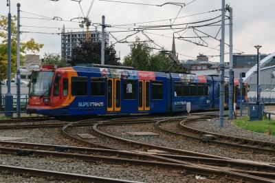 SYS 117 at Park Square Junction (Supertram). &copy; llamafish