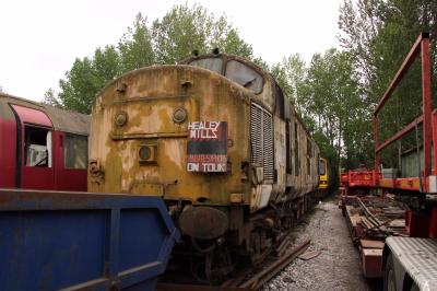 37679 at Wishaw - Railway Support Services. &copy; al66class59