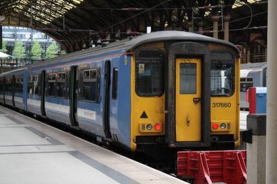 317660 at London Liverpool Street. &copy; linuxyeti
