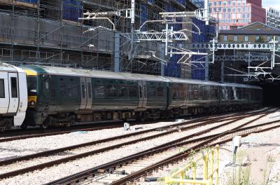 387174 at London Kings Cross. &copy; railwork