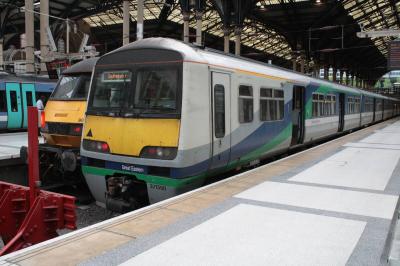 321350 at London Liverpool Street. &copy; linuxyeti