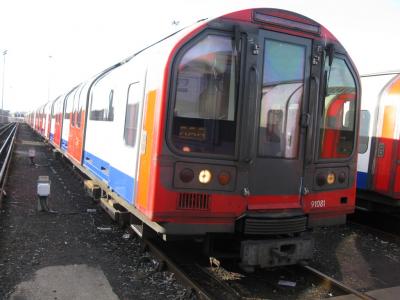 LU91081 at Hainault LU depot. &copy; Byron5574
