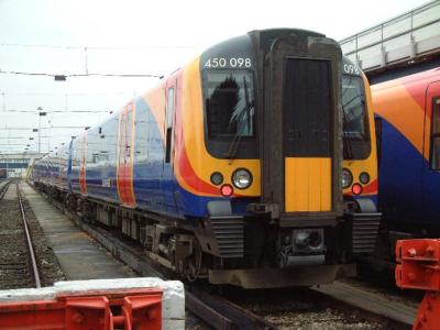 450098 at Clapham Junction Depot. &copy; Byron5574
