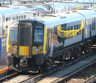 444028 at Clapham Junction. &copy; Geoff