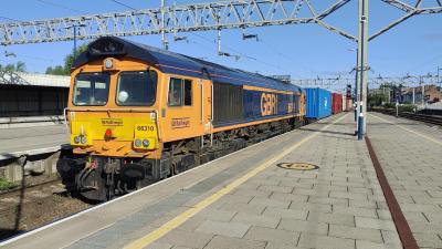 66310 at Stafford. &copy; Geoff