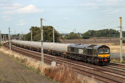 66689 at Winwick. &copy; stevexos