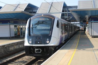 345050 at Reading. &copy; SirArchie34059