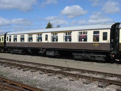 3045 Coach at Gloucestershire Warwickshire Railway. &copy; Byron5574