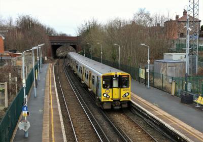507009 at Walton (Merseyside). &copy; stevexos