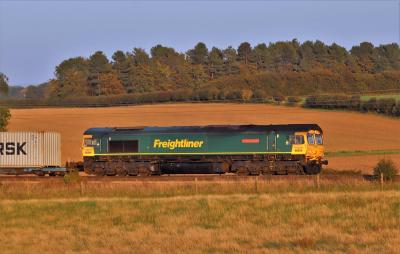 66534 at Colton Junction. &copy; stevexos